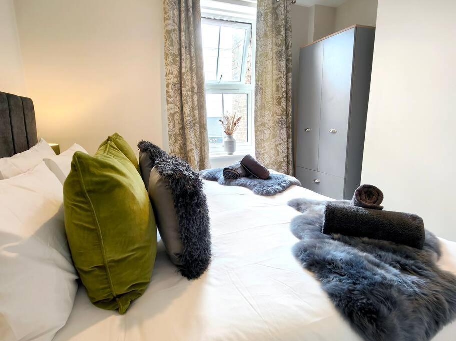 Carvetii - Anne House Room 2 - Dbl Bed First Floor En-Suite Карлайл Экстерьер фото